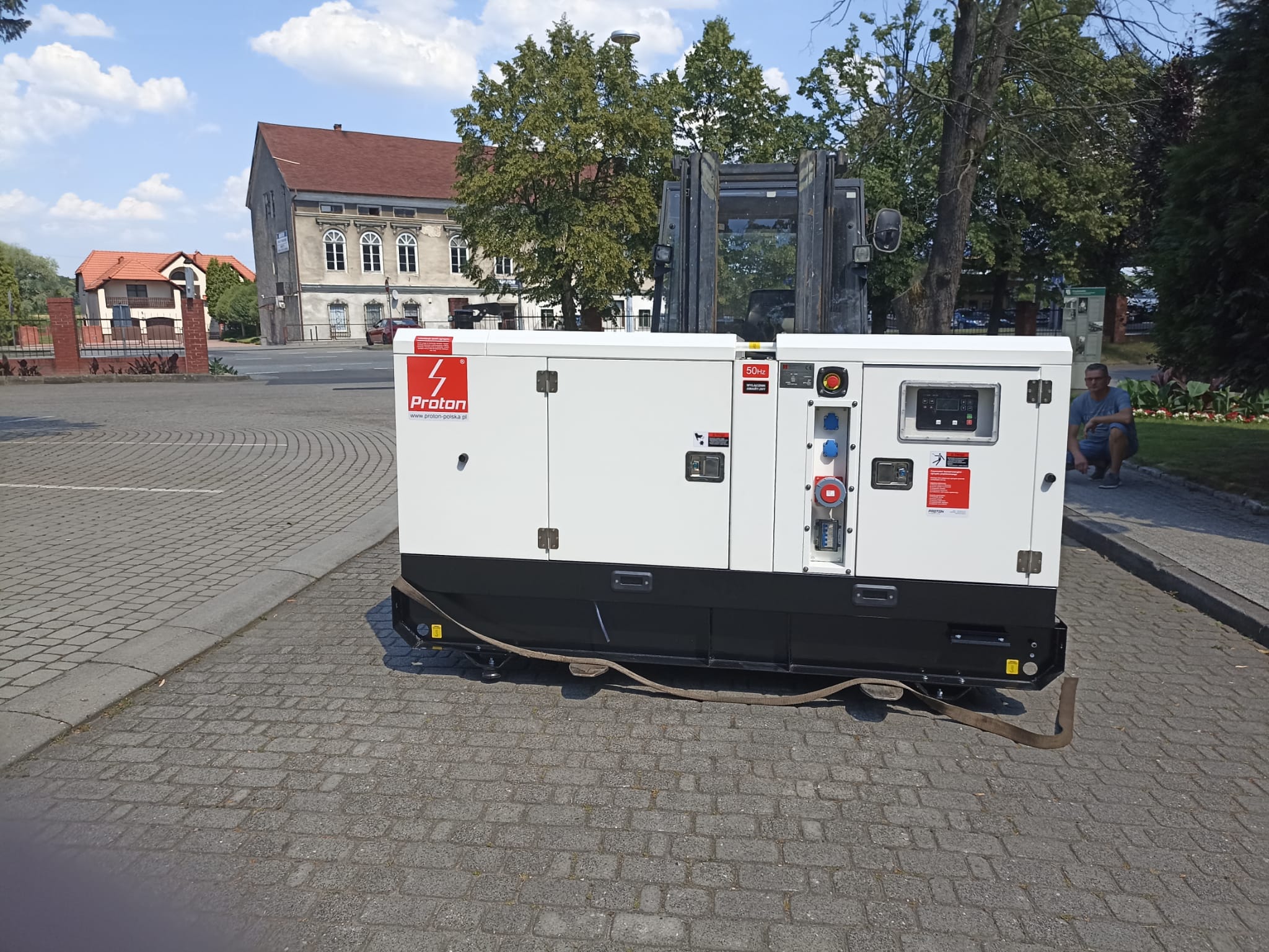 Automatyczny agregat prądotwórczy diesel 100 kW | Proton Polska model ZPP  100